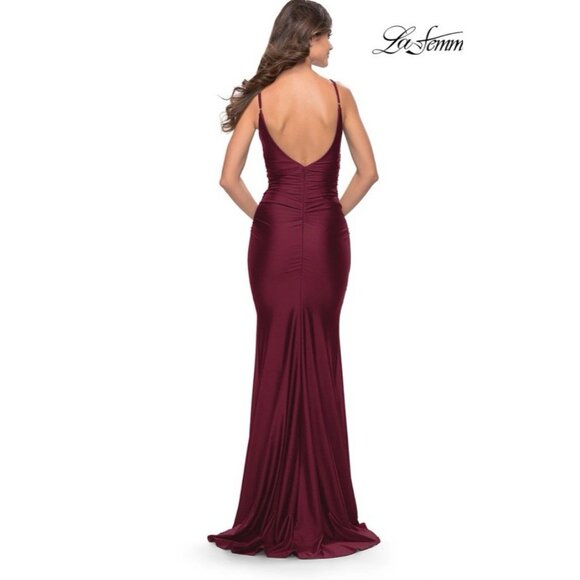 La Femme 103544 Dress 4 Burgundy Sleeveless V Neck Formal Gown NEW - Picture 2 of 14